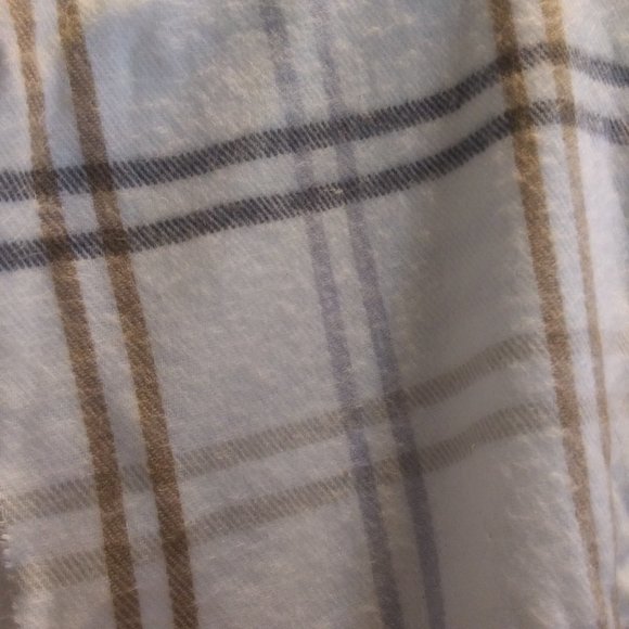 Cejon acrylic winter scarf - cream, tan, light gray and black plaid - Picture 3 of 3